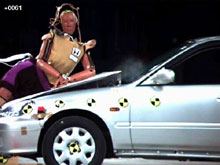 Pop-op-motorhjelmen reducerer kv&aelig;stelser p&aring; fodg&aelig;ngerne i tilf&aelig;lde af kollision.