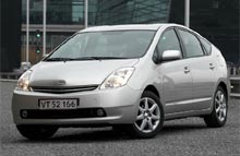 Motorjournalisternes &aelig;respris gik til Toyota Prius.