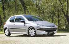 Så er Peugeot tilbage i toppen. Med 501 solgte biler blev Peugeot 206 maj måneds bestseller.
