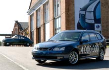 Milep&aelig;l for Saab: bil nummer 4 million.