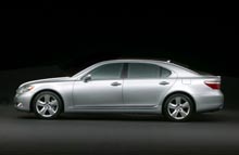 Den nye Lexus er designet ud fra Lexus' designfilosofi kaldet L-finesse.