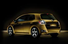 Toyota vil sætte standarden i klassen for kompakte familiebiler.