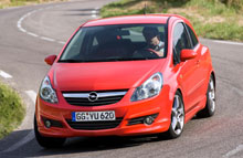 Opel Corsa har sat konkurrenterne agterud og er oktobers bestseller.