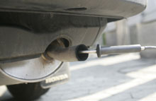 Biler over 15 &aring;r forurener 18 gange s&aring; meget som nye, viser unders&oslash;gelse. 