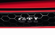 Kan du skaffe et bedre billede af VW Golf GTI, så vanker der måske en gevinst.