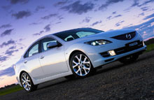 Hyundai, Mitsubishi og Mazda lokker med rabat. Mazda6 fås med 30.000 kr. i rabat.