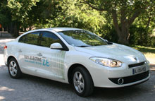 Renault Fluence Z. E. er en af de biler, der skal udstyres med Better Place-batterier.