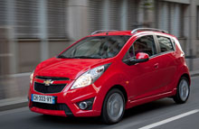 Særligt Chevrolet Spark er der solgt mange af inden for småbilsklassen.