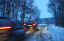 Især bilens bremser har taget skade af den lange vinter.