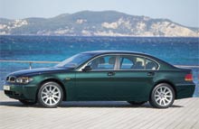 Det er biler i luksusklassen som denne BMW 7-serie, der sælges færre af efter lovændringen sidste år.