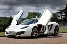 McLaren MP4-12C's racerteknologi kan nydes for egen speederfod hos Hertz i Storbritannien.