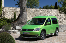 Priserne for Van-versionen af Cross Caddy begynder ved 131.700 kr. ekskl. moms inkl. afgift. (1,2 TSI) og l&oslash;ber op til 219.790 kr. (2,0 TDI, 170 hk, DSG).