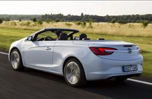 Når biludstillingen i Frankfurt åbner i september bliver det med en mere potent version af Opels cabriolet Cascada.