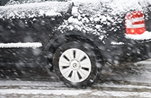 De hårde vintre er med til at formindske din bils levetid. Sørg derfor for at din bil bliver gjort ordentligt klar til vejrskiftet.