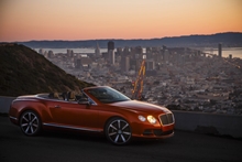 Bentley tilbyder sine kunder og mærkets tilhængere unikke køre oplevelser i 2014.