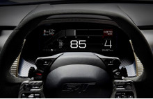 Den nye Ford GT er ikke den eneste der vil benytte sig af et fuldt digitalt instrumentpanel. Den innovative teknologi vil også se dagens lys i andre fremtidige Ford-modeller.