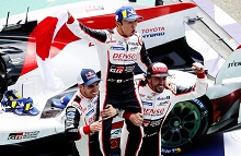     I år lykkedes det for toyotas motorsportsteam, at vinde det legendariske 24-timers løb på Le Mans.