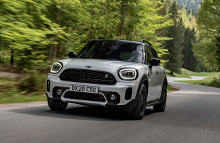 Produktionen af de nye MINI Countryman modeller starter i juli. Sidst på året kommer modellen også i den vildere John Cooper Works-udgave.