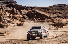 Det er anden gang, at Nasser Al-Attiyah vinder Dakar Rally som kører for Toyota.