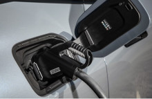 IONITY er en central del af ladenetværket knyttet til BMW Charging, som i dag giver kunder adgang til næsten 400.000 ladestandere rundt omkring i Europa.