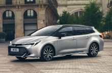 Toyota introducerer den nye Corolla til foråret, men det er muligt allerede nu at bestille den hos landets autoriserede Toyota-forhandlere.